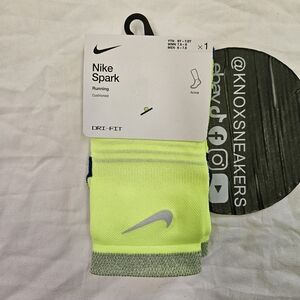 Nike Spark Cushioned Ankle Running Socks Yellow Men's Size 6.5-7 Women's 7.5-9